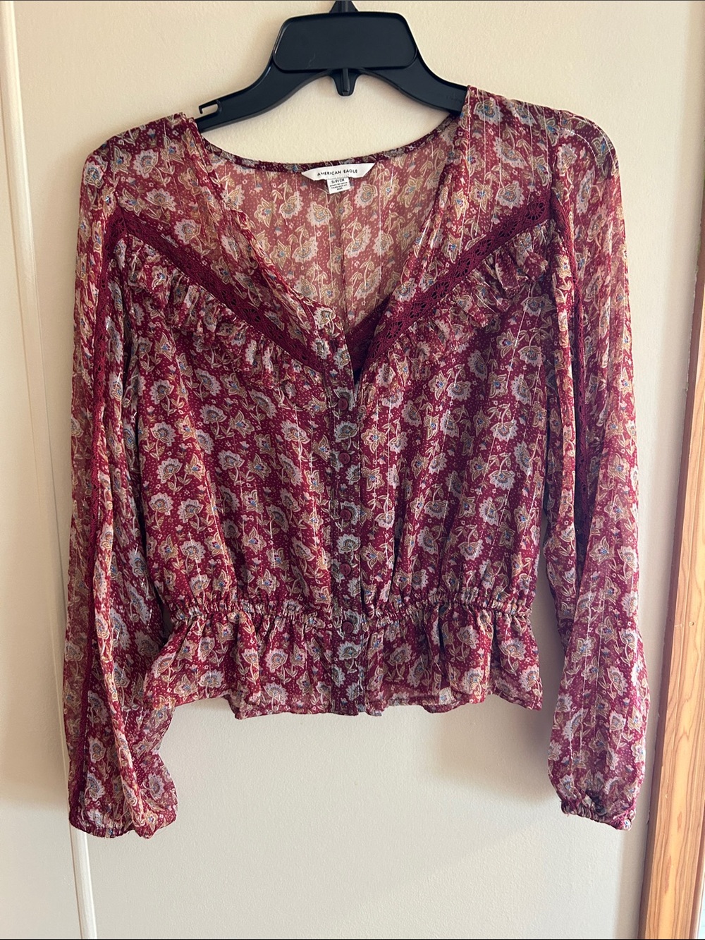 American Eagle Maroon Floral Lace-Trim Button Blouse